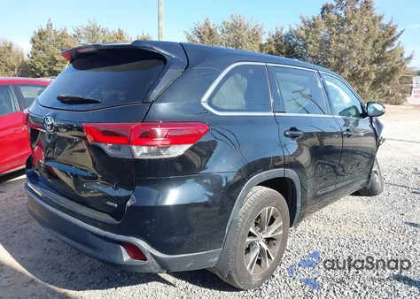 2018 Toyota Highlander Le from USA, damaged, VIN 5TDBZRFH4JS833184